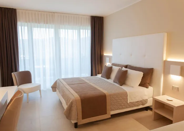 Hotel La Perla Del Golfo