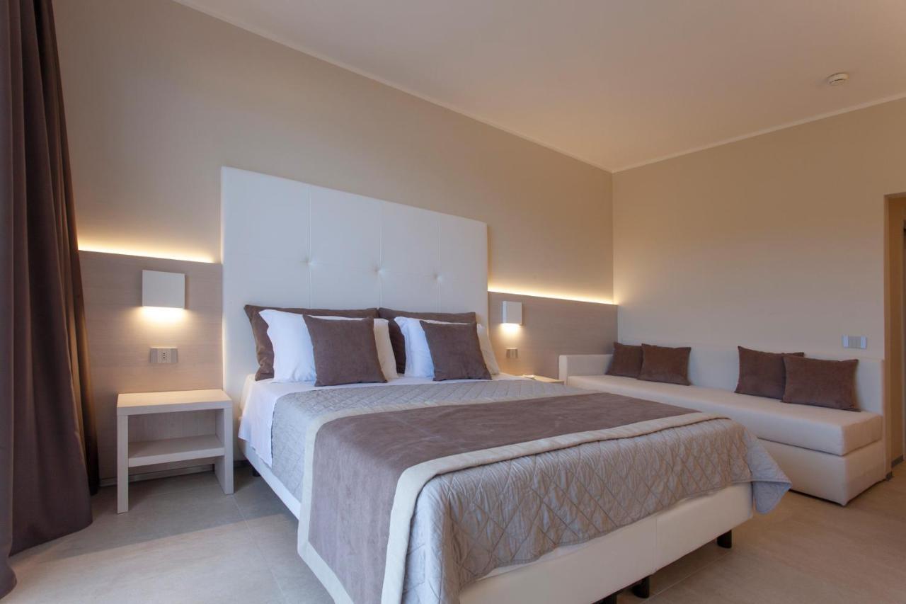 La Perla Del Golfo Hotel
