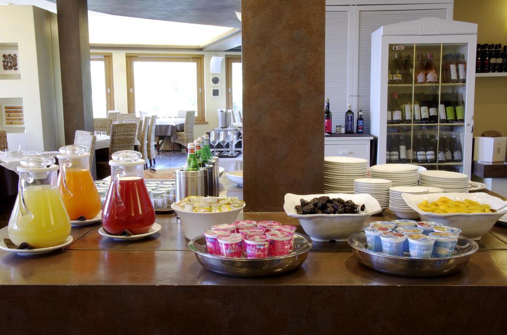 Hotel La Perla Del Golfo 4*