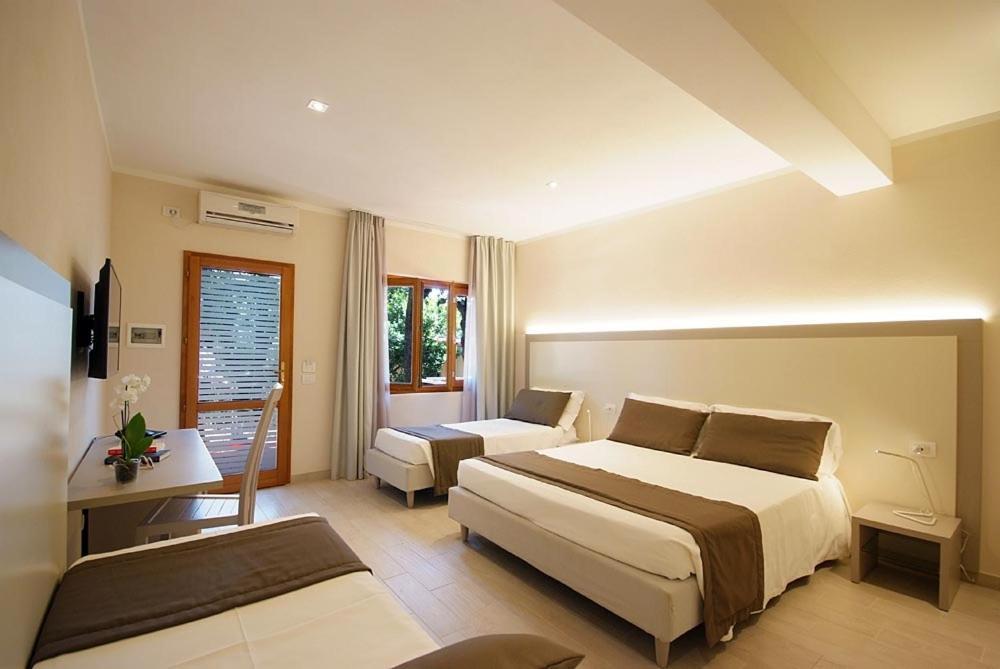 La Perla Del Golfo Hotel