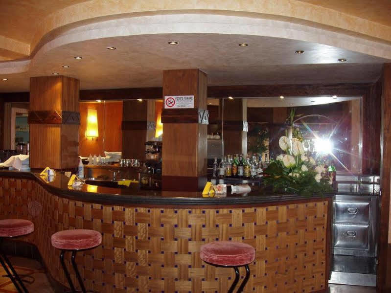 La Perla Del Golfo Hotel 4*
