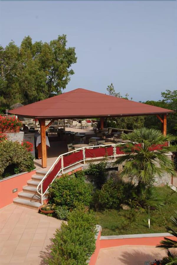 La Perla Del Golfo Hotel
